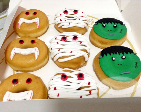 Donuts-momia-frankestein-halloween-dracula-600x477